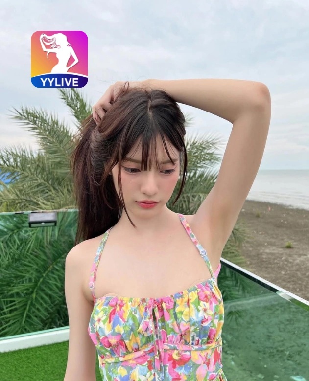 Anh Thu YYLIVE
