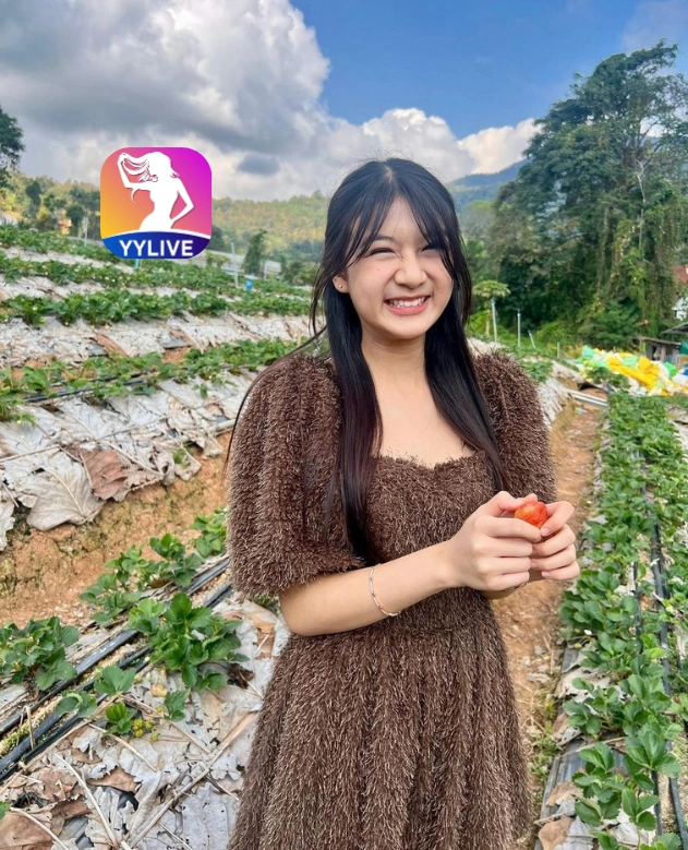 Bảo Anh YYLIVE