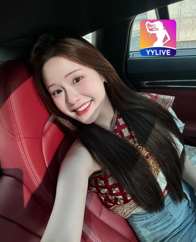 Bella Pertiwi YYLIVE