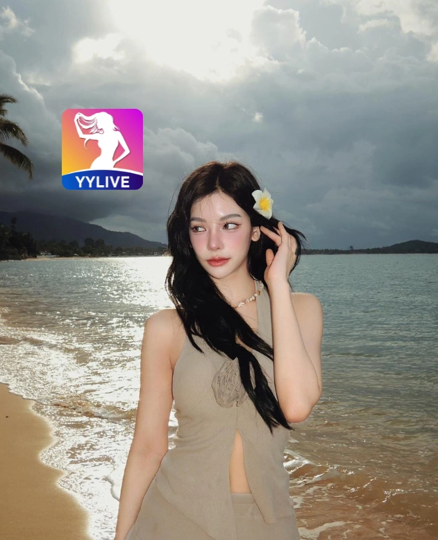 Bella Wulandari YYLIVE