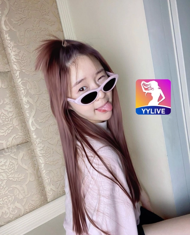 Chi YYLIVE