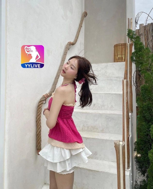 Duyen YYLIVE
