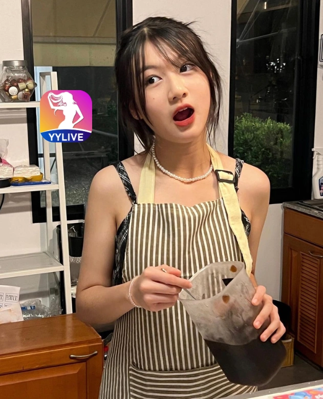 Hong Anh YYLIVE