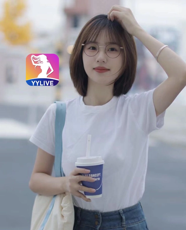 Huong Giang YYLIVE