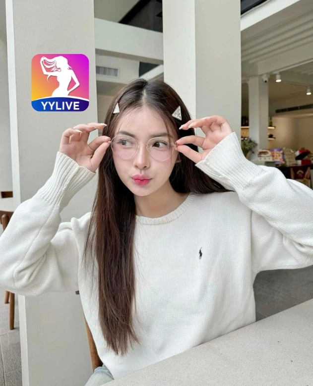 Huong Giang YYLIVE