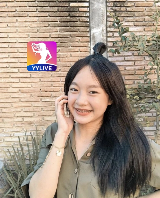 Huong YYLIVE