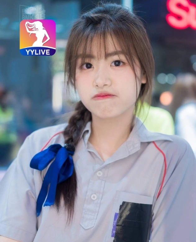 Kim Kim YYLIVE