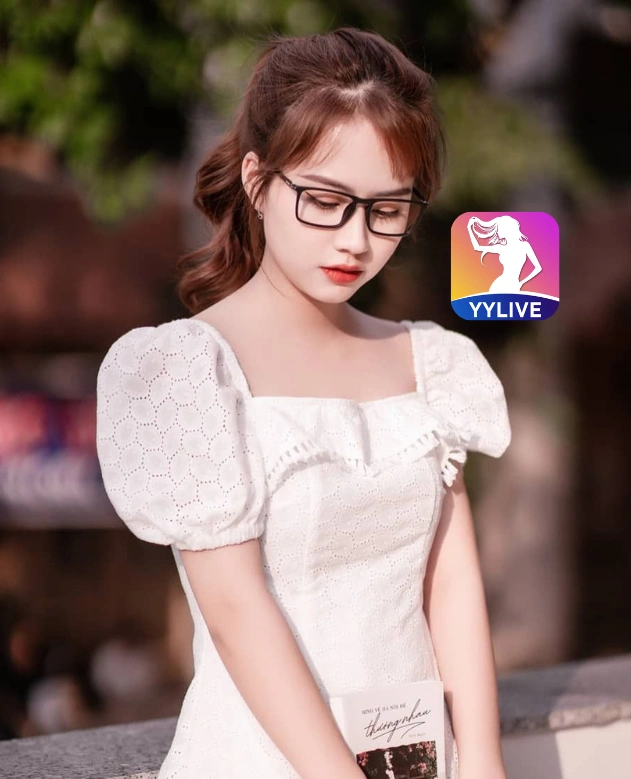 Kim Kim YYLIVE