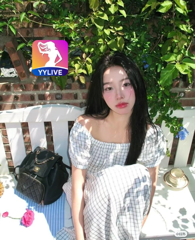 Kim Loan YYLIVE