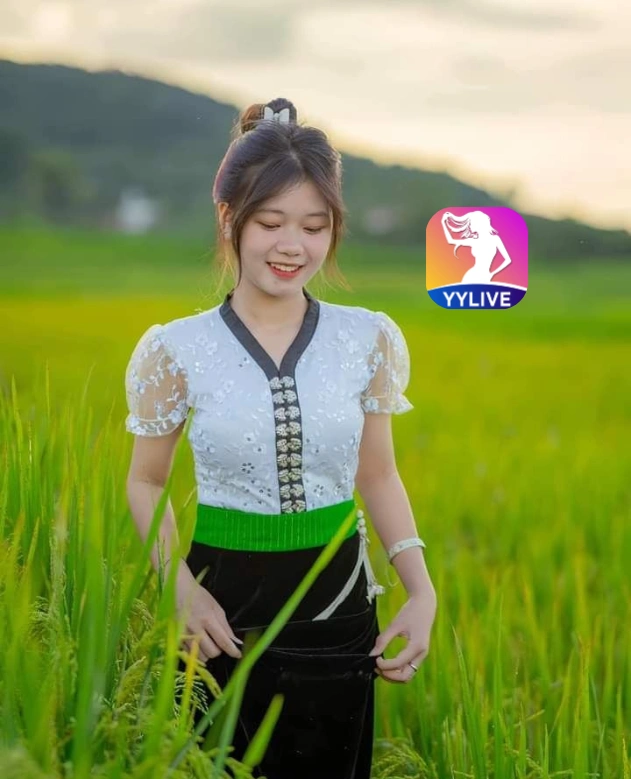 Kim Ngân YYLIVE