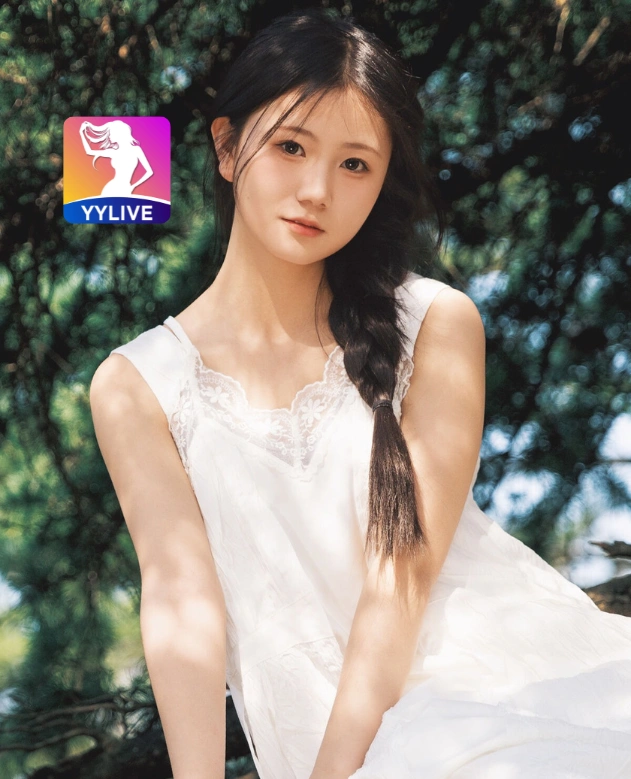Lan Phương YYLIVE