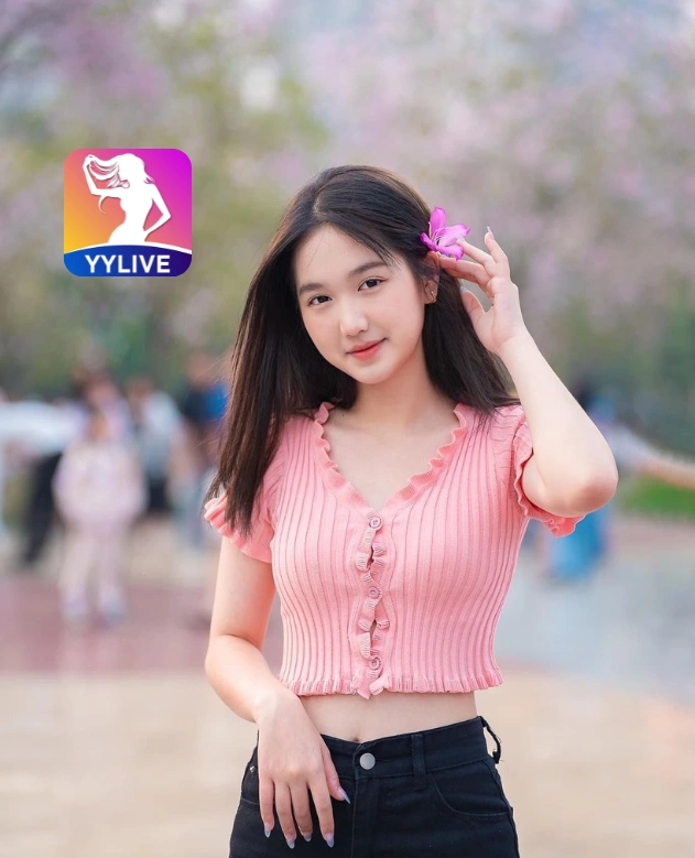 Linh MaiMy YYLIVE