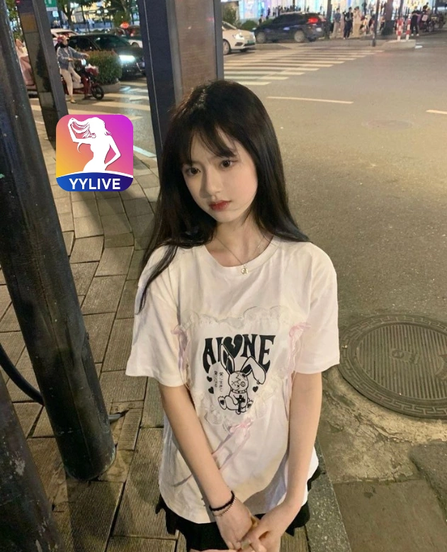 Minh Châu YYLIVE