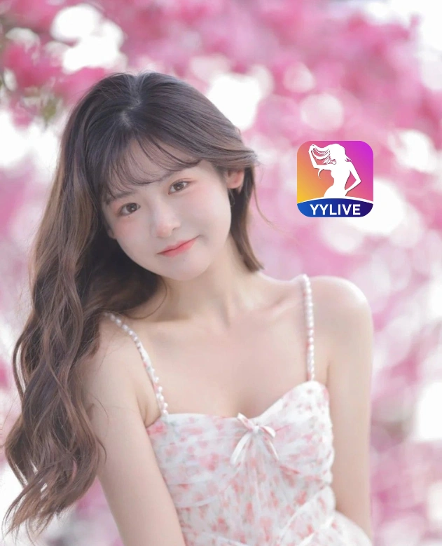 Minh Hằng YYLIVE