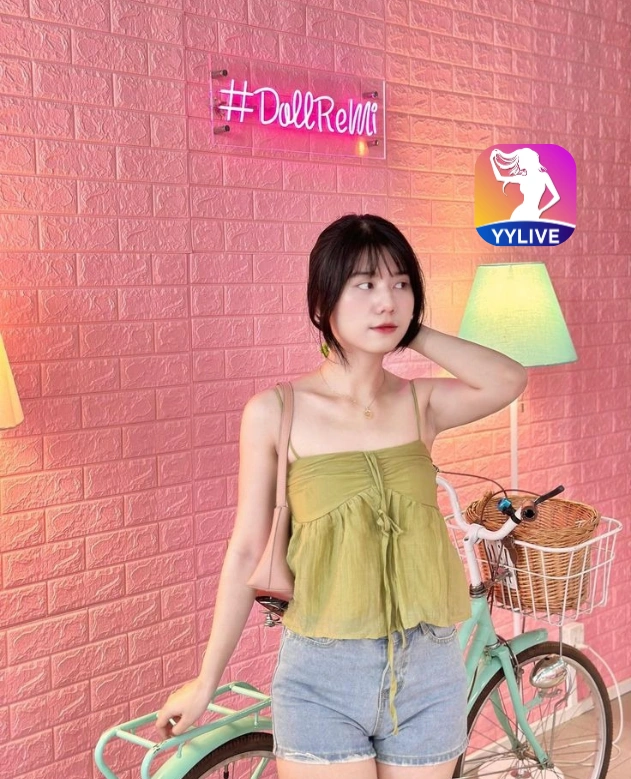 Ngan YYLIVE