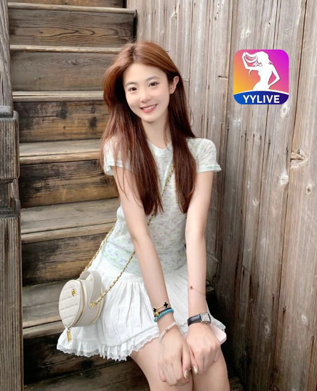 NganNgan YYLIVE