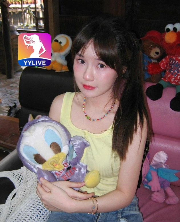 Ngọc Anh YYLIVE