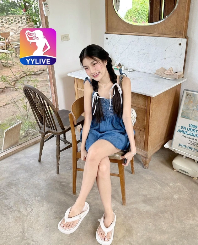 Ngọc Anh YYLIVE
