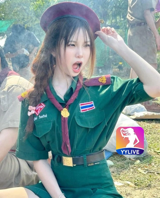Phuong Linh YYLIVE