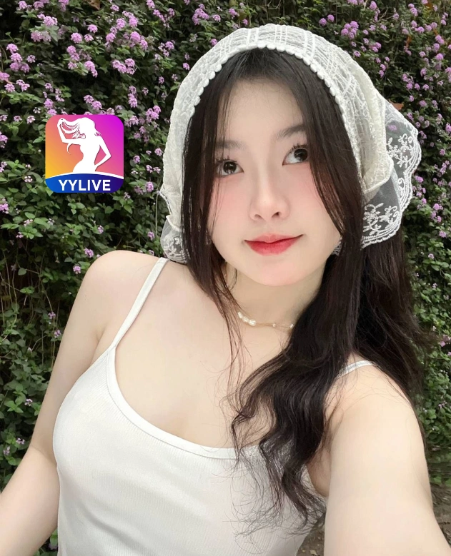 Quynh Anh YYLIVE