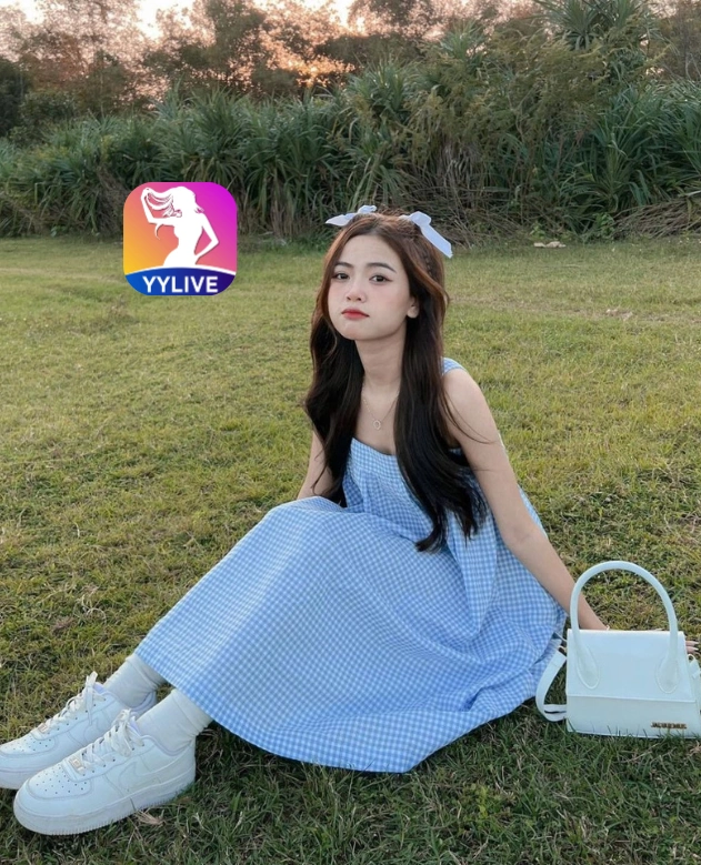 Quỳnh Mai YYLIVE