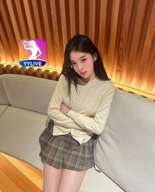Quỳnh Mai YYLIVE
