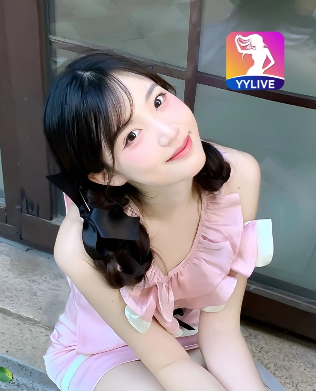Quỳnh Mai YYLIVE