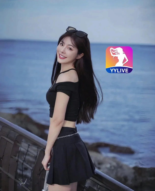 Quỳnh Thảo YYLIVE
