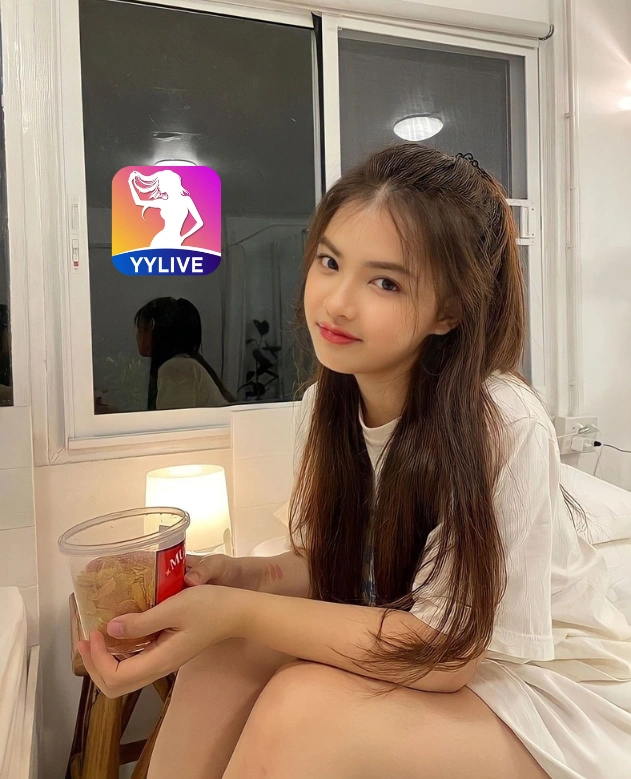 Thao Linh YYLIVE