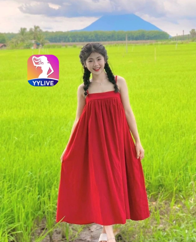 Thao Linh YYLIVE