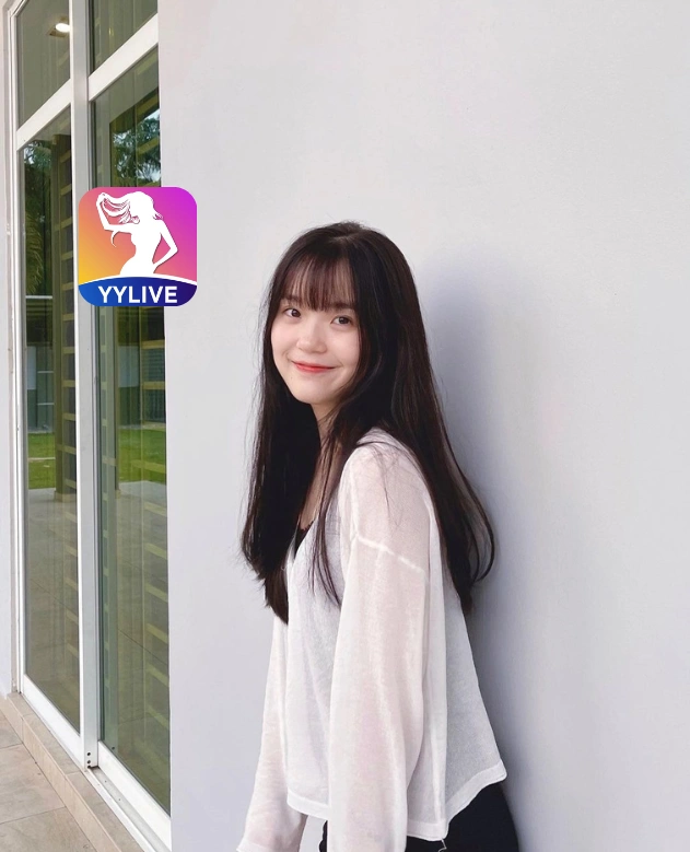 Thảo Vy YYLIVE
