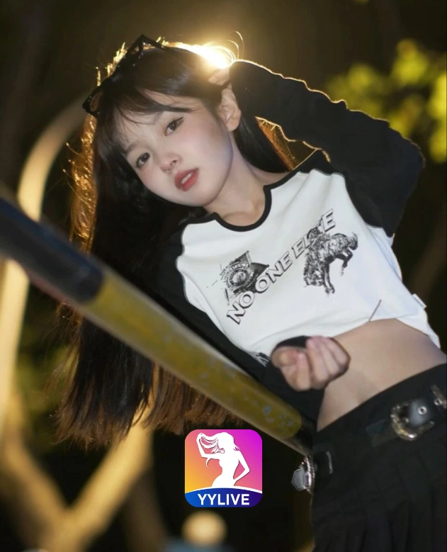 Thảo Vy YYLIVE
