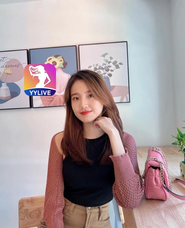 Thi Hương YYLIVE