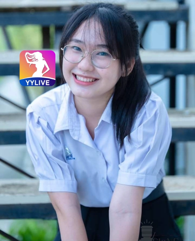 Thi Hương YYLIVE