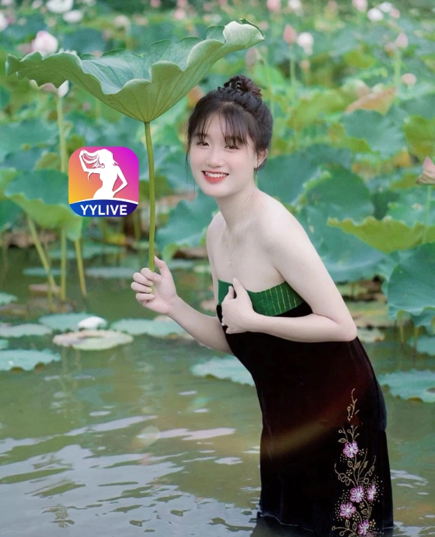 Thi Thu YYLIVE