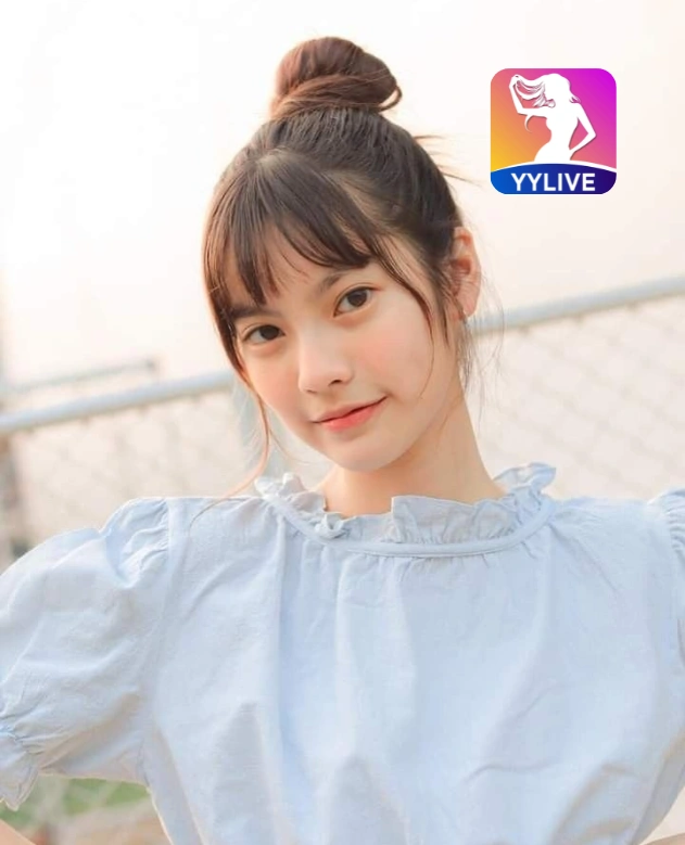 Thu Hiền YYLIVE