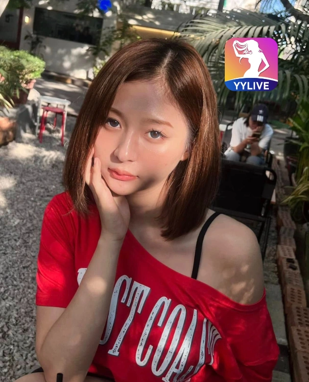 Thu Huyền YYLIVE