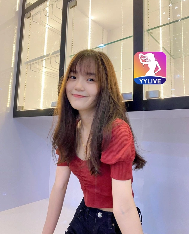 Thu Nga YYLIVE