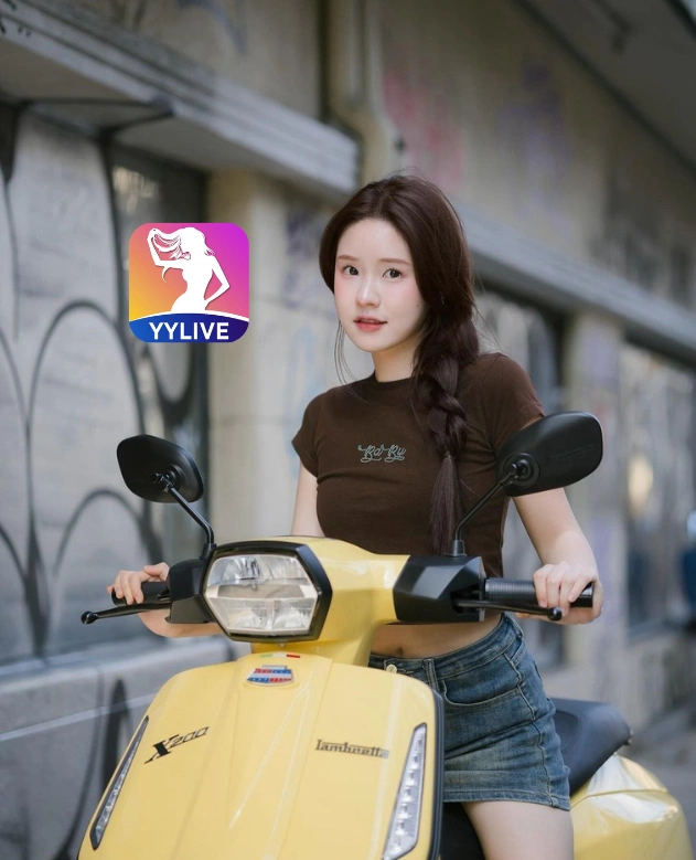 Thu Thuy YYLIVE
