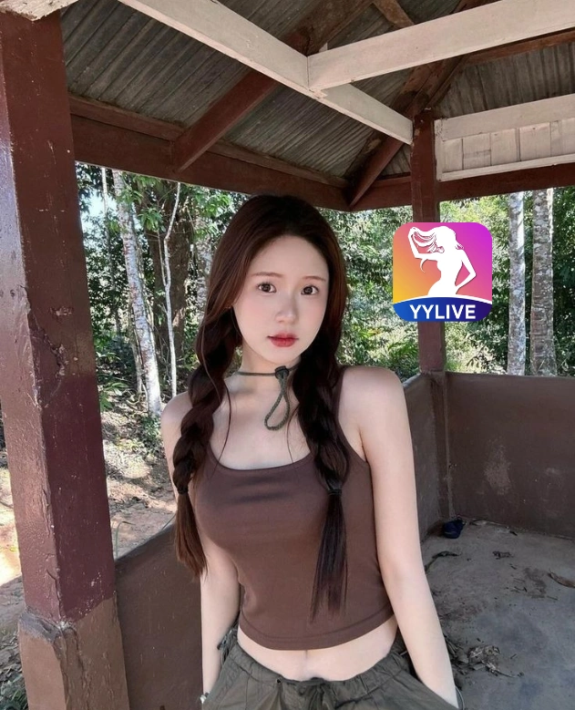 Thu Thuy YYLIVE