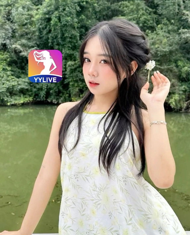 Thuy Trang YYLIVE