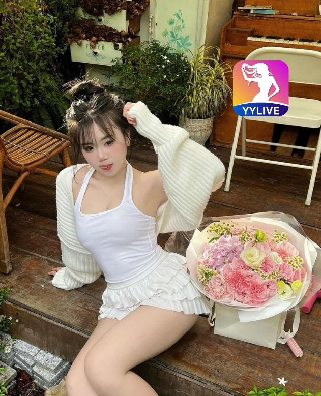 Trang Nhi YYLIVE