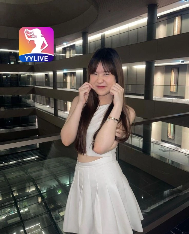 Trang Nhi YYLIVE