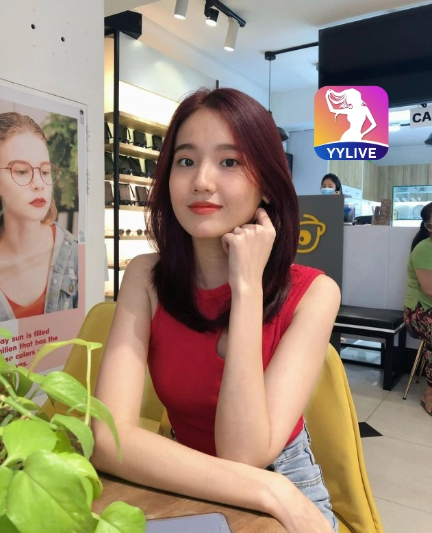 Trang Nhi YYLIVE