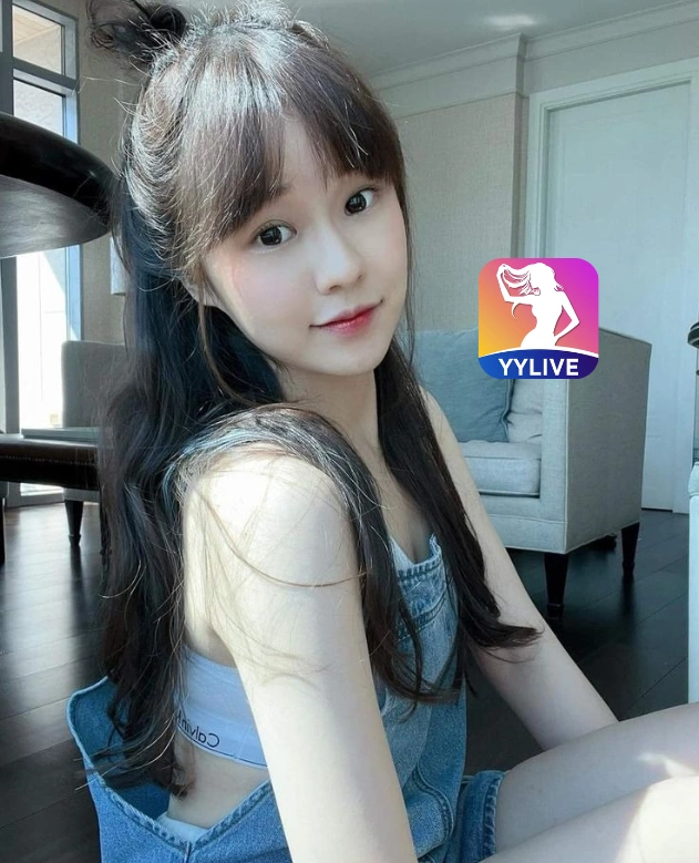 Trang Trinh YYLIVE