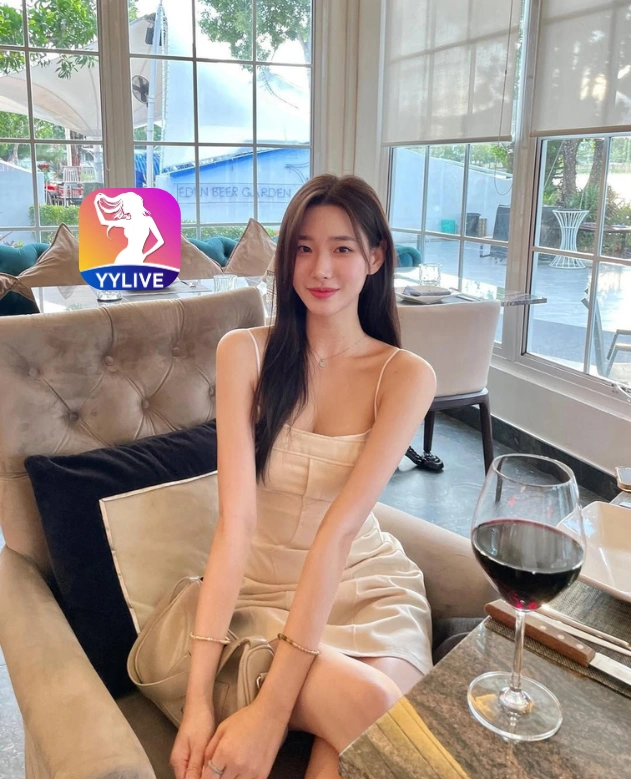 Tu Anh YYLIVE