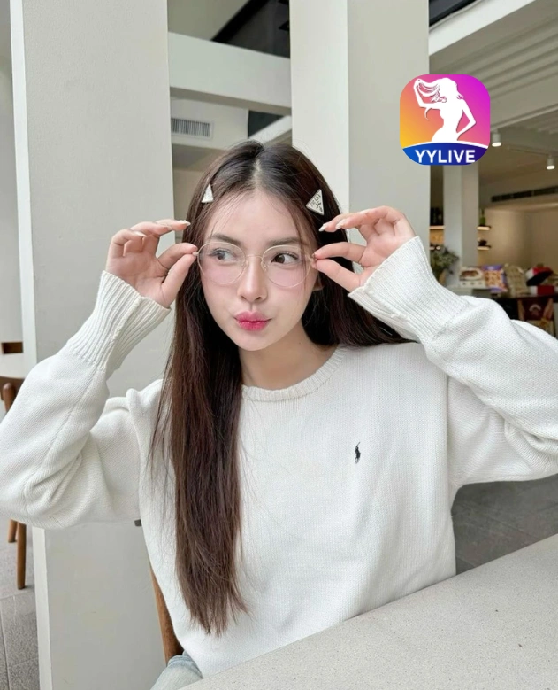 Isabella Green YYLIVE