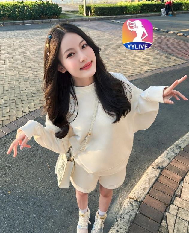 Lily Anderson YYLIVE