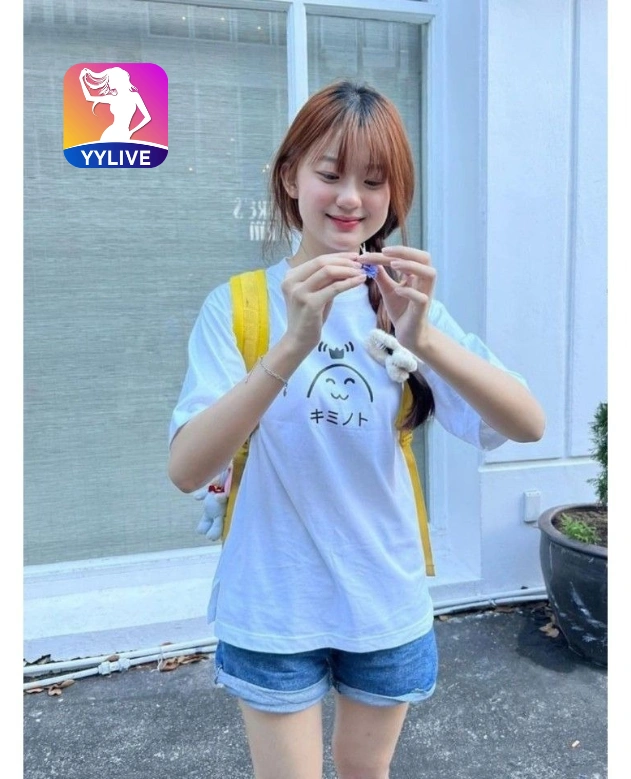 Bùi Thị Thúy YYLIVE