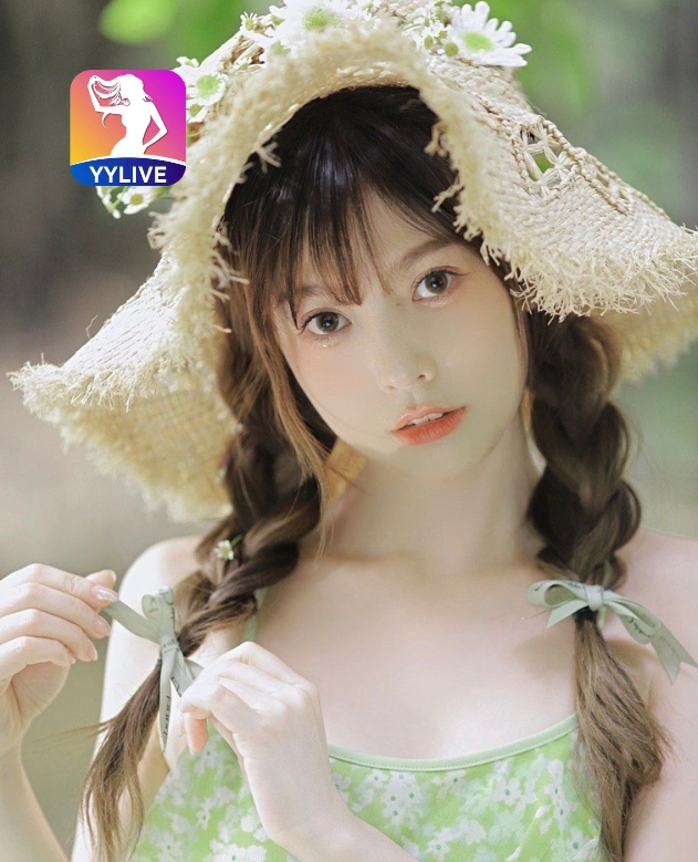 Dinh Thi Lien YYLIVE